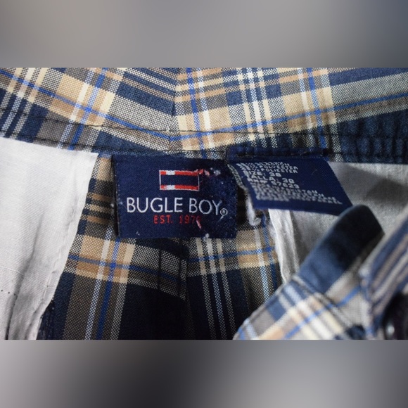 Vintage Bugle Boy Plaid Bermuda 90's Flat Front Shorts Size 38 - Picture 4 of 4